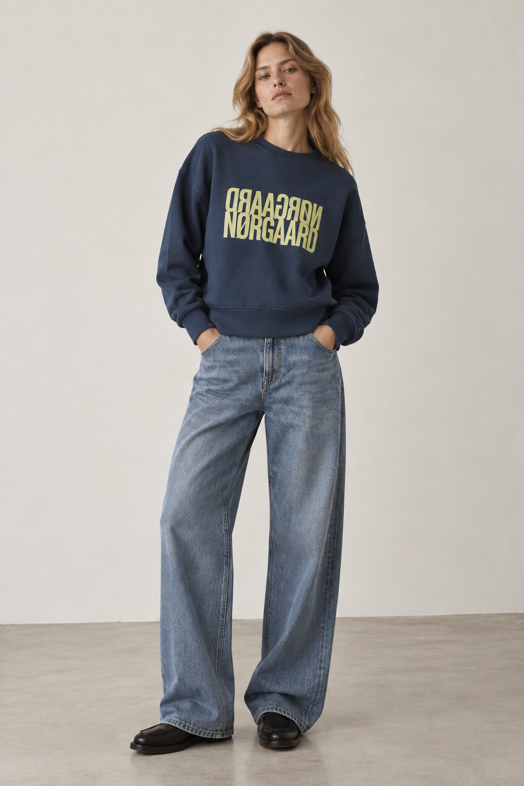 Original Tilvina sweatshirt - Navy m. green